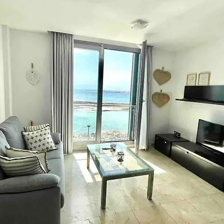Corralejo Apartment شقة كوراليهو